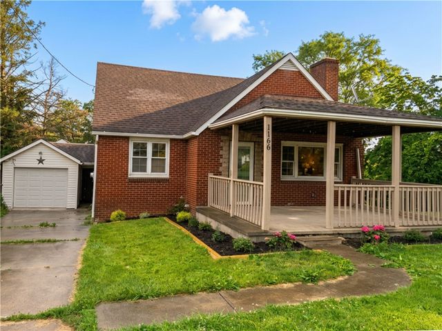1166 N Main St, South Strabane, PA 15301