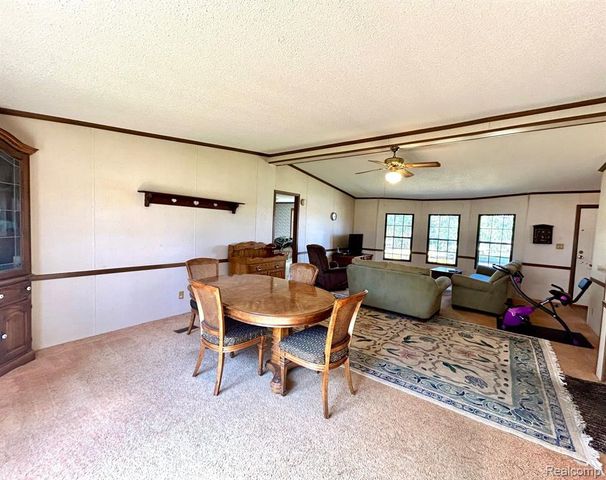 1877 S Almont Avenue, Imlay City, MI 48444