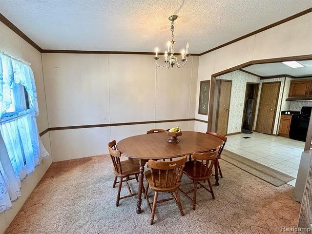 1877 S Almont Avenue, Imlay City, MI 48444