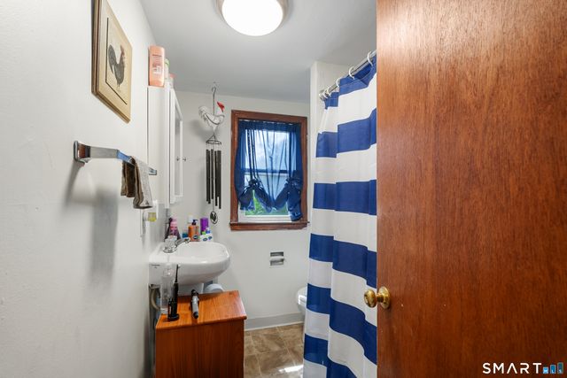 60 Primrose Street, Waterbury, CT 06708