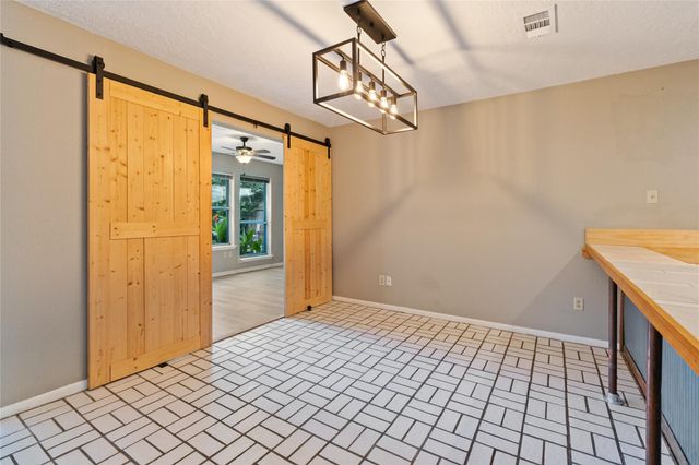2229 Broadlawn Drive, Houston, TX 77058