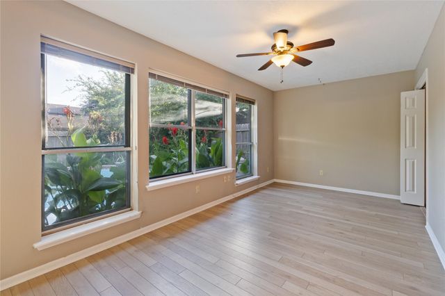 2229 Broadlawn Drive, Houston, TX 77058