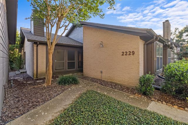 2229 Broadlawn Drive, Houston, TX 77058