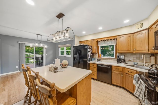 189 Woodcock Mtn Road, Washingtonville, NY 10992