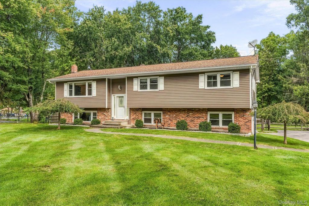189 Woodcock Mtn Road, Washingtonville, NY 10992 — exterior