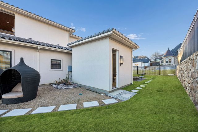 1121 Excalibur Boulevard, Lewisville, TX 75056