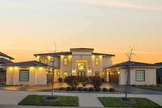 1121 Excalibur Boulevard, Lewisville, TX 75056