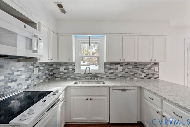 10723 Timberun Rd, Chesterfield, VA 23832