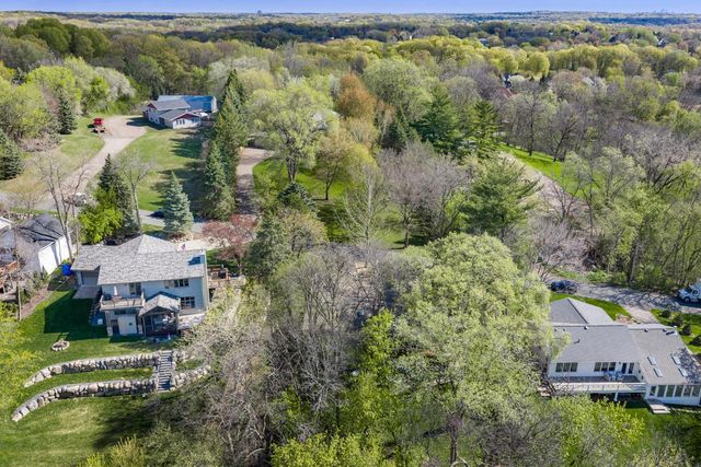 531 Indian Hill Road, Chanhassen, MN 55317