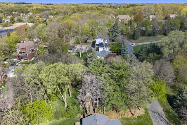 531 Indian Hill Road, Chanhassen, MN 55317