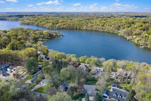 531 Indian Hill Road, Chanhassen, MN 55317