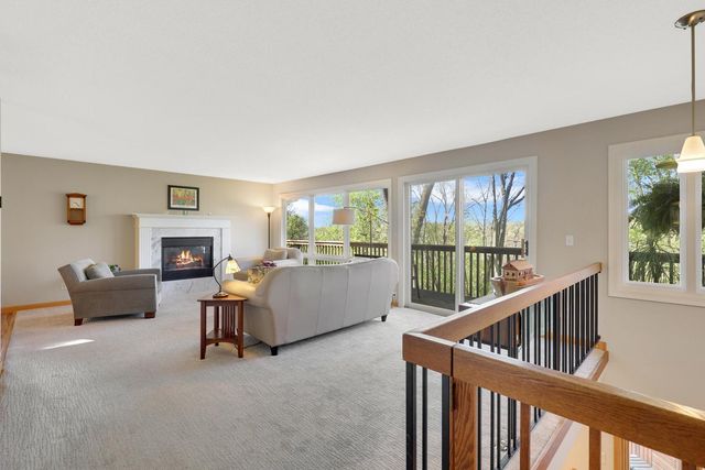 531 Indian Hill Road, Chanhassen, MN 55317