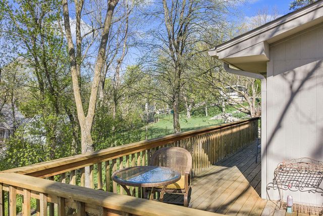531 Indian Hill Road, Chanhassen, MN 55317