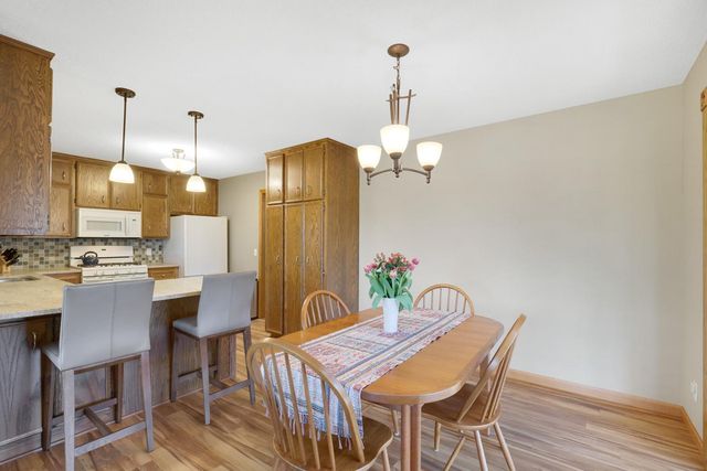 531 Indian Hill Road, Chanhassen, MN 55317