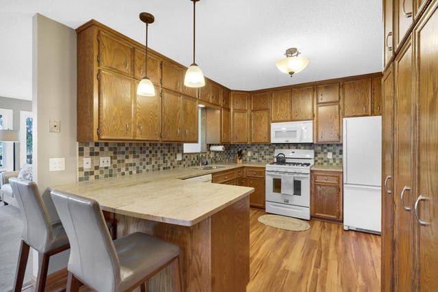 531 Indian Hill Road, Chanhassen, MN 55317