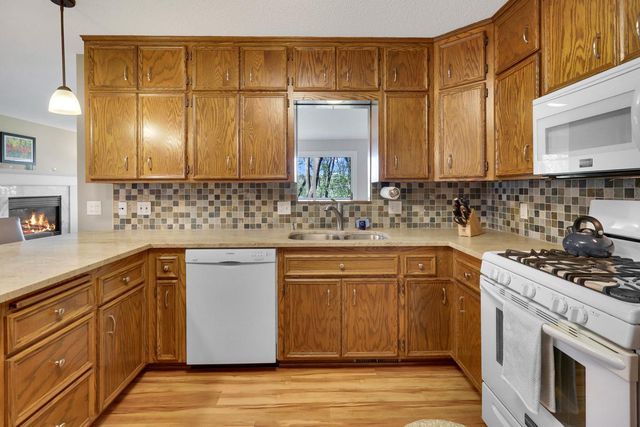 531 Indian Hill Road, Chanhassen, MN 55317