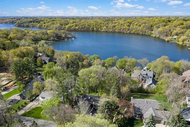 531 Indian Hill Road, Chanhassen, MN 55317