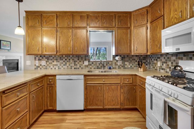 531 Indian Hill Road, Chanhassen, MN 55317