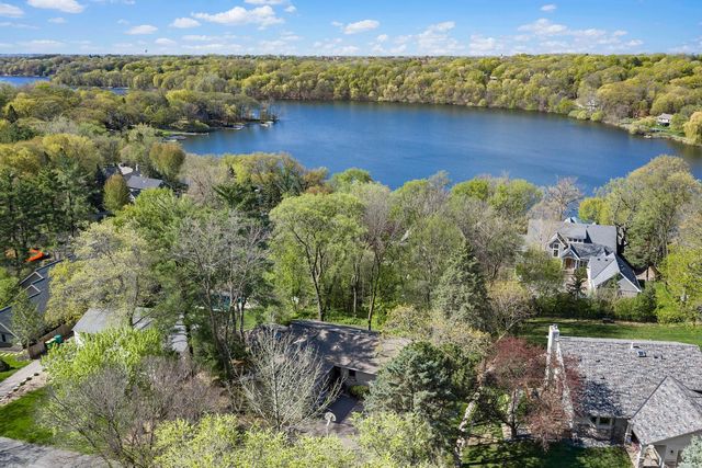 531 Indian Hill Road, Chanhassen, MN 55317