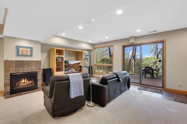 531 Indian Hill Road, Chanhassen, MN 55317