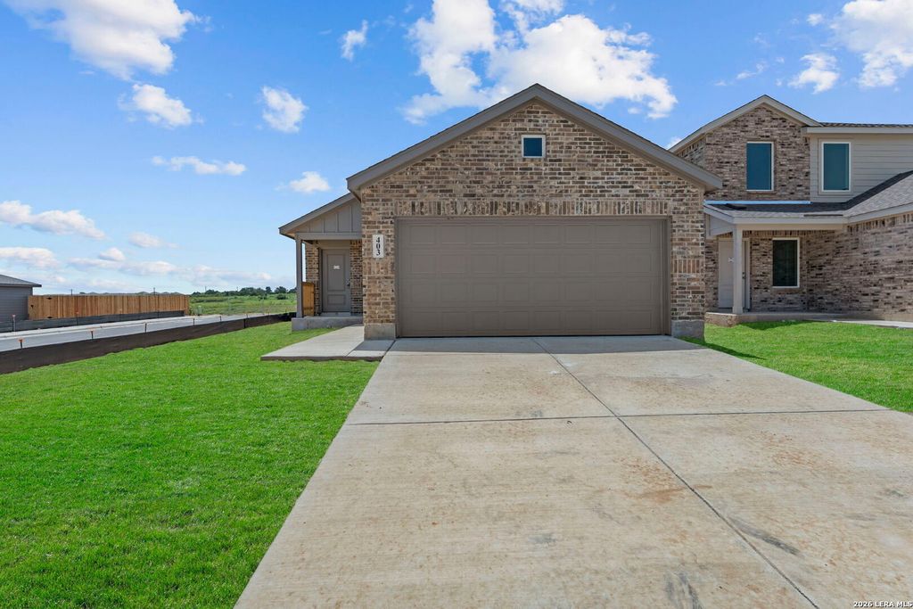 403 Sauvignon Pt, New Braunfels, TX 78130