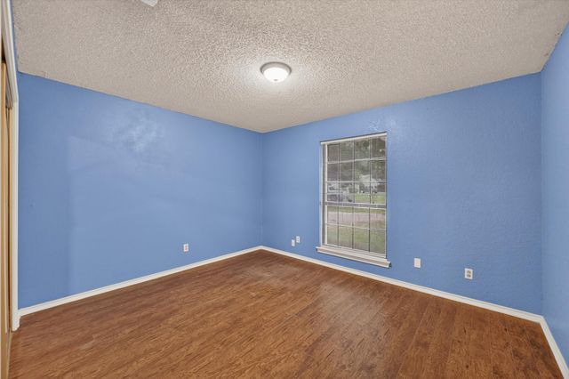 8209 Willow Glen Court, Fort Worth, TX 76134