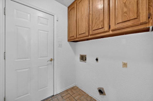 8209 Willow Glen Court, Fort Worth, TX 76134