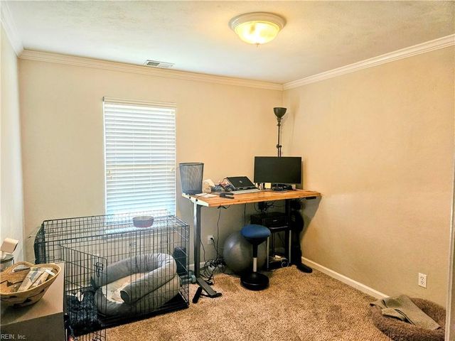 340 Belle Ridge CT, Chesapeake, VA 23322