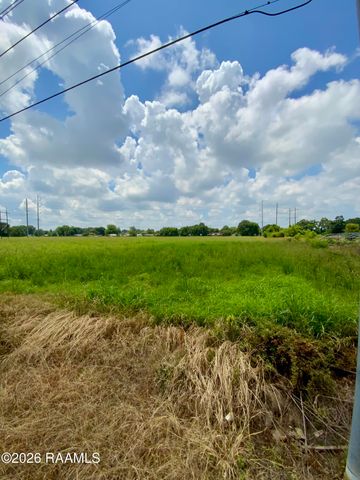 2000 N University Avenue, Lafayette, LA 70507