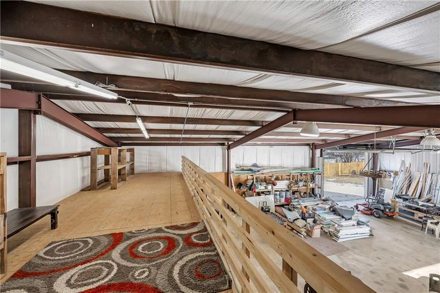 1208 W Holt Road, Lincoln, AR 72744