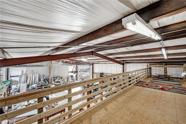 1208 W Holt Road, Lincoln, AR 72744