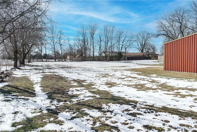 1208 W Holt Road, Lincoln, AR 72744