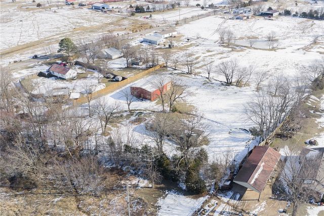 1208 W Holt Road, Lincoln, AR 72744