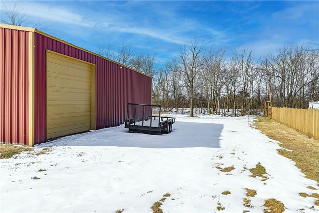 1208 W Holt Road, Lincoln, AR 72744