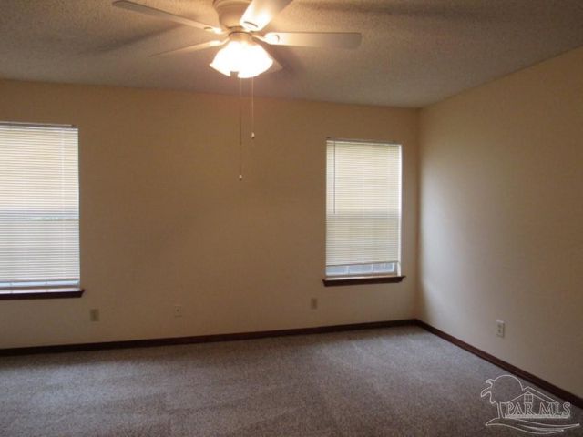 2025 Cambridge Cir, Pensacola, FL 32514