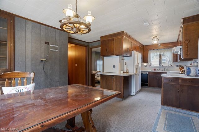 61 City View Drive, Sherrodsville, OH 44675