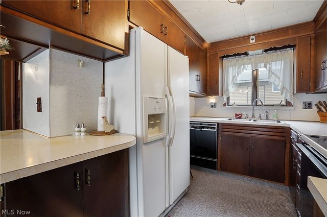 61 City View Drive, Sherrodsville, OH 44675