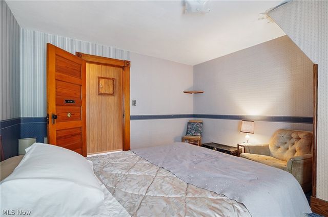 61 City View Drive, Sherrodsville, OH 44675