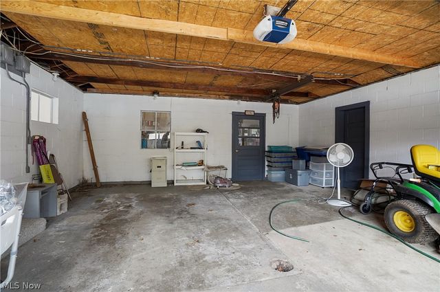 61 City View Drive, Sherrodsville, OH 44675