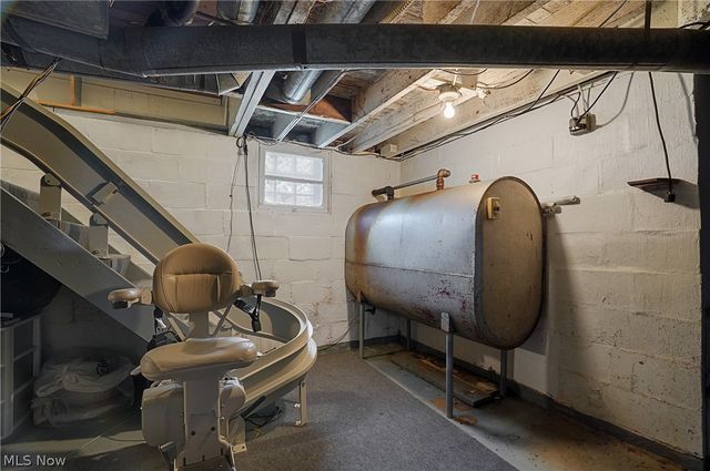 61 City View Drive, Sherrodsville, OH 44675