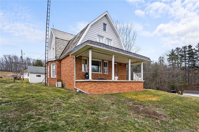 61 City View Drive, Sherrodsville, OH 44675