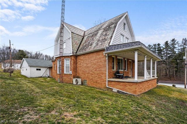 61 City View Drive, Sherrodsville, OH 44675