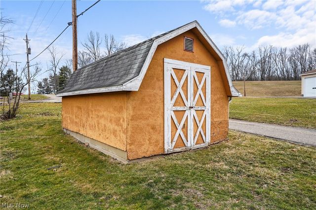 61 City View Drive, Sherrodsville, OH 44675