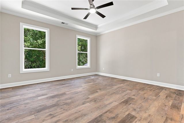 216 W Halfway Branch Drive, Walhalla, SC 29691