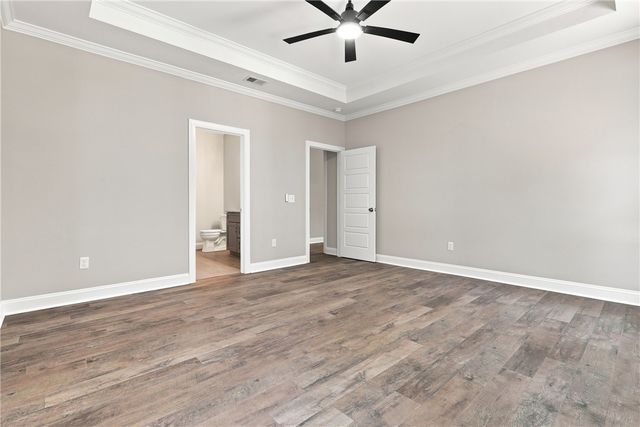 216 W Halfway Branch Drive, Walhalla, SC 29691