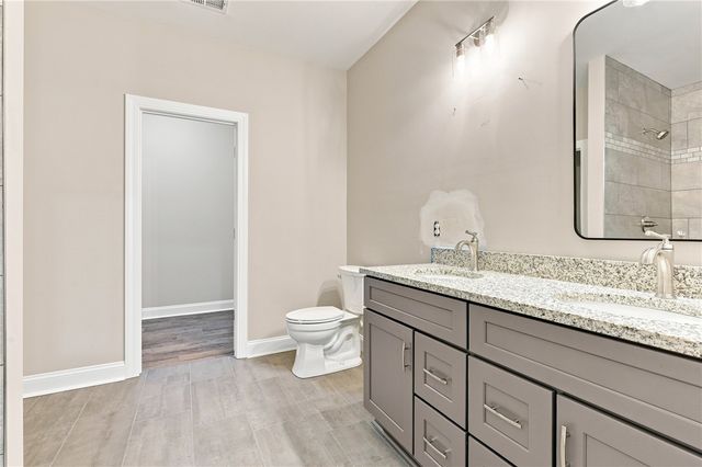 216 W Halfway Branch Drive, Walhalla, SC 29691