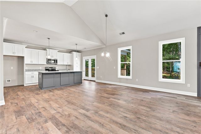 216 W Halfway Branch Drive, Walhalla, SC 29691