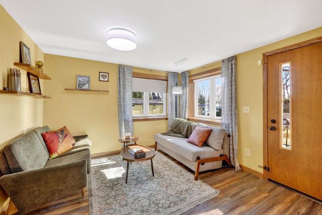 4346 Windflower Way, Madison, WI 53711