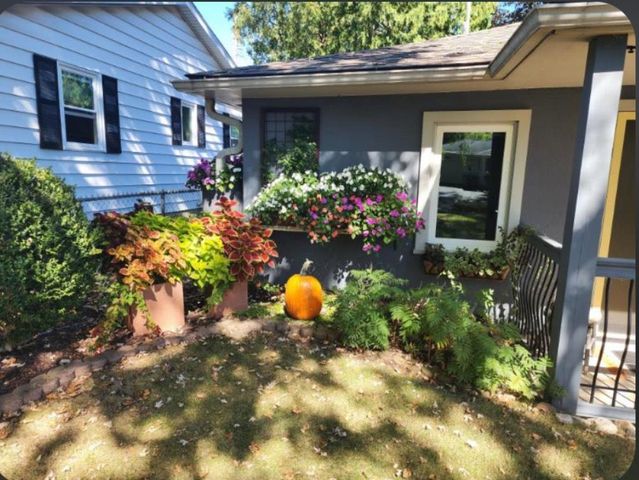 4346 Windflower Way, Madison, WI 53711