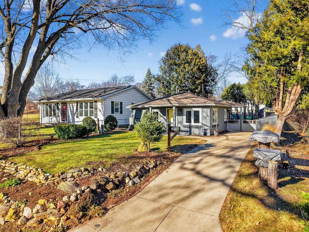 4346 Windflower Way, Madison, WI 53711